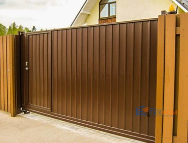 Откатные ворота DoorHan с приводом и калиткой 1500x2500