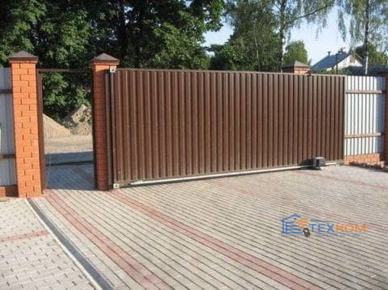 Откатные ворота DoorHan с профлистом 1500x4100