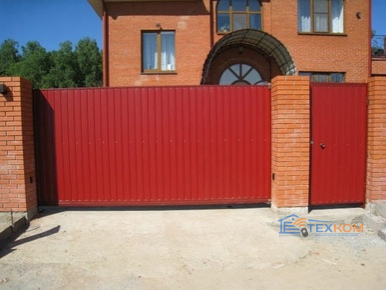 Откатные ворота DoorHan с профлистом 2000x2300