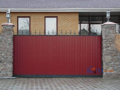Откатные ворота DoorHan с профлистом 1300x3300