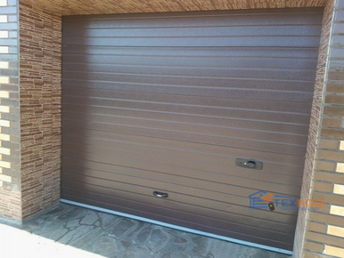 Секционные гаражные ворота DoorHan RSD02 2600 х 4000